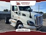 Used 2017 Freightliner Cascadia Detroit DD13 Semi Truck for sale #0008 - photo 1