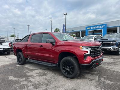 New 2025 Chevrolet Silverado 1500 LT Crew Cab 4WD Pickup for sale #5C0521 - photo 1
