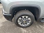 New 2025 Chevrolet Silverado 2500 Custom Crew Cab 4WD Pickup for sale #5C9243 - photo 10