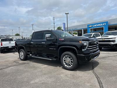 2025 Chevrolet Silverado 2500 Crew Cab 4WD Pickup for sale #5C96581 - photo 1