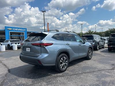 2022 Toyota Highlander AWD SUV for sale #5K9657A - photo 2