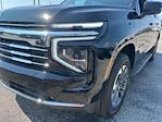 New 2025 Chevrolet Suburban LT 4WD SUV for sale #5N1897 - photo 9