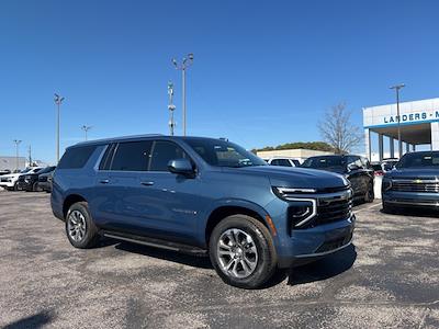 New 2025 Chevrolet Suburban LS SUV for sale #5N3517 - photo 1