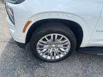 New 2025 Chevrolet Suburban Premier 4WD SUV for sale #5N9366 - photo 10
