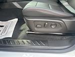 New 2025 Chevrolet Colorado Z71 Crew Cab 4WD Pickup for sale #5Z1233 - photo 17
