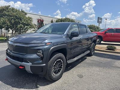 New 2026 Chevrolet Silverado EV Trail Boss Crew Cab AWD Pickup for sale #6C0583 - photo 1
