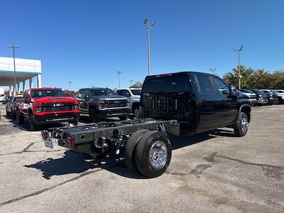 2026 Chevrolet Silverado 3500 Crew Cab 4WD Cab Chassis for sale #6C3135 - photo 2