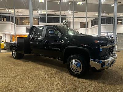 New 2026 Chevrolet Silverado 3500 Crew Cab Steel Flatbed Truck for sale #6C3135 - photo 1