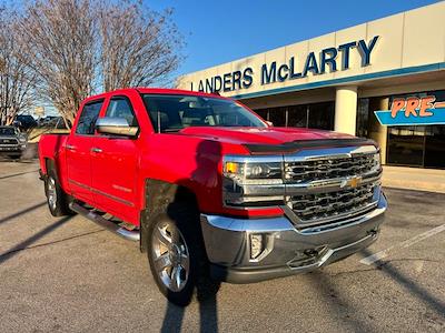 2017 Chevrolet Silverado 1500 Crew Cab 4WD Pickup for sale #6C3824A - photo 2