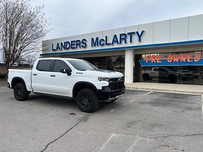 Used 2025 Chevrolet Silverado 1500 - photo 1
