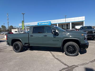 New 2026 Chevrolet Silverado 2500 LTZ Crew Cab for sale #6C4627 - photo 2