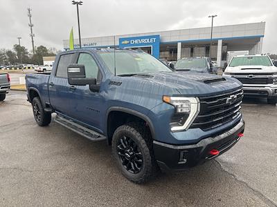 2026 Chevrolet Silverado 2500 Crew Cab 4WD Pickup for sale #6C5843 - photo 1