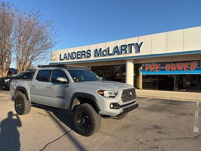 Used 2021 Toyota Tacoma - photo 1