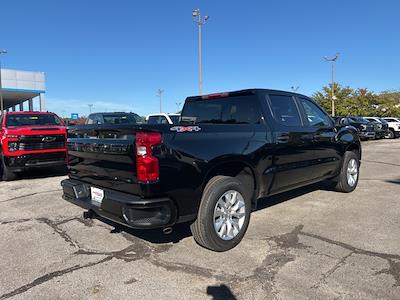 New 2026 Chevrolet Silverado 1500 Custom Crew Cab 4WD Pickup for sale #6C9923 - photo 2