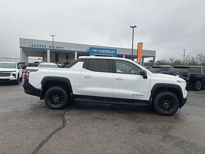 New 2026 Chevrolet Silverado EV LT Crew Cab for sale #6C9936 - photo 2