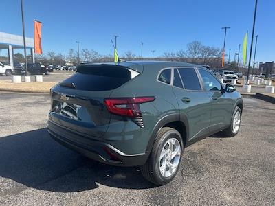 2026 Chevrolet Trax FWD SUV for sale #6J0331 - photo 2