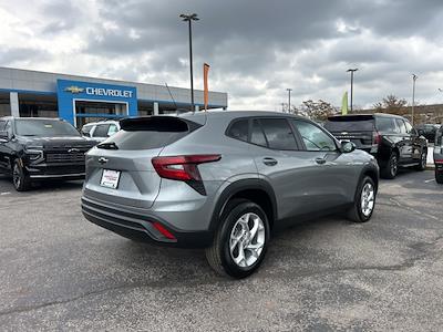 New 2026 Chevrolet Trax LS for sale #6J1916 - photo 2