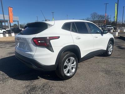 2026 Chevrolet Trax FWD SUV for sale #6J3313 - photo 2