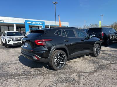 2026 Chevrolet Trax FWD SUV for sale #6J3768 - photo 2