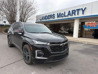 Used 2023 Chevrolet Traverse - photo 1