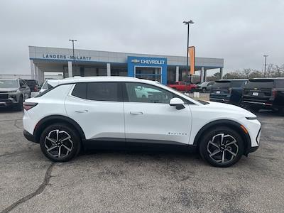 New 2026 Chevrolet Equinox EV LT for sale #6L0328 - photo 2