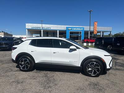 New 2026 Chevrolet Equinox EV LT for sale #6L8754 - photo 2