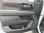 New 2026 Chevrolet Suburban High Country 4WD SUV for sale #6N2983 - photo 11