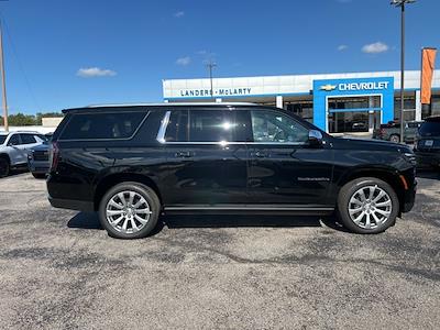 New 2026 Chevrolet Suburban Premier for sale #6N6030 - photo 2