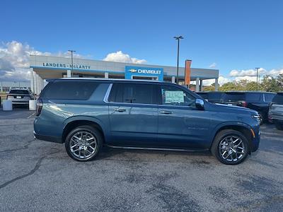 New 2026 Chevrolet Suburban Premier for sale #6N7439 - photo 2