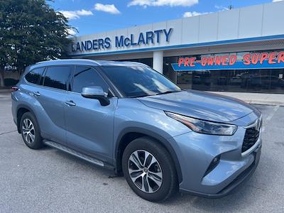 2022 Toyota Highlander FWD SUV for sale #P226089A - photo 1