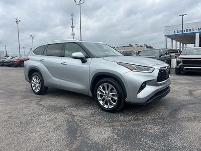 Used 2023 Toyota Highlander L for sale #P226400 - photo 1