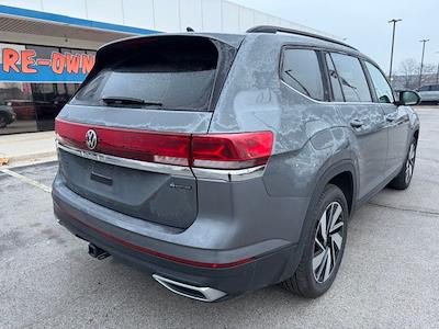 Used 2024 Volkswagen Atlas SE for sale #P226475 - photo 2