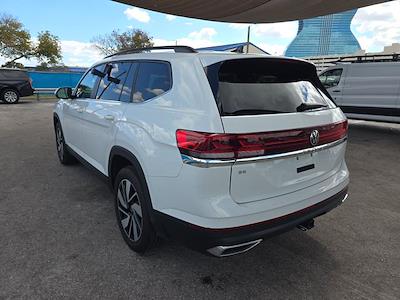 Used 2024 Volkswagen Atlas - photo 1