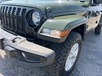 2021 Jeep Gladiator Crew Cab 4WD Pickup for sale #T226078A - photo 9