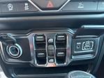 2022 Jeep Gladiator Crew Cab 4WD Pickup for sale #T226369 - photo 23