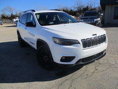 Used 2023 Jeep Cherokee Latitude Lux for sale #2507021 - photo 2