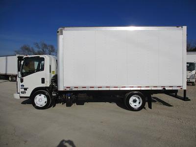 Used 2018 Isuzu NRR - photo 1
