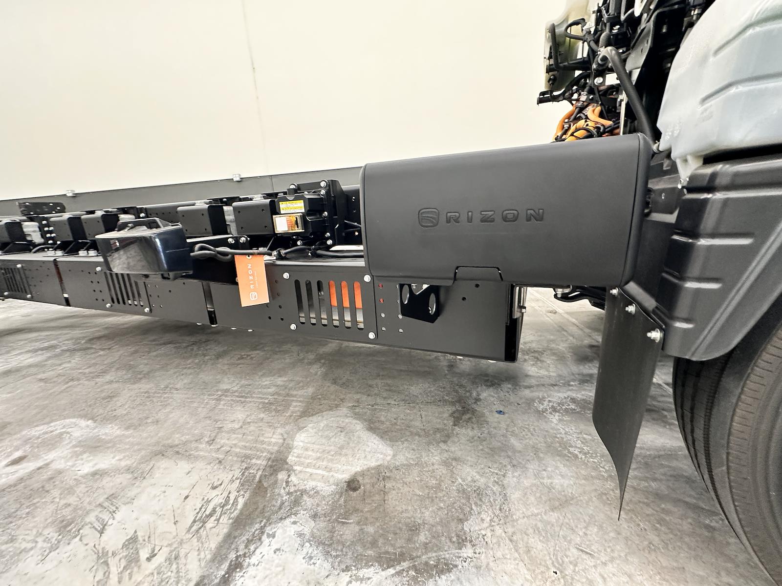 New 2024 Rizon e18L - photo 8