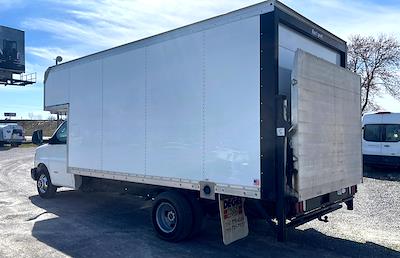 Used 2017 GMC Savana 4500 Box Truck for sale #22072 - photo 2