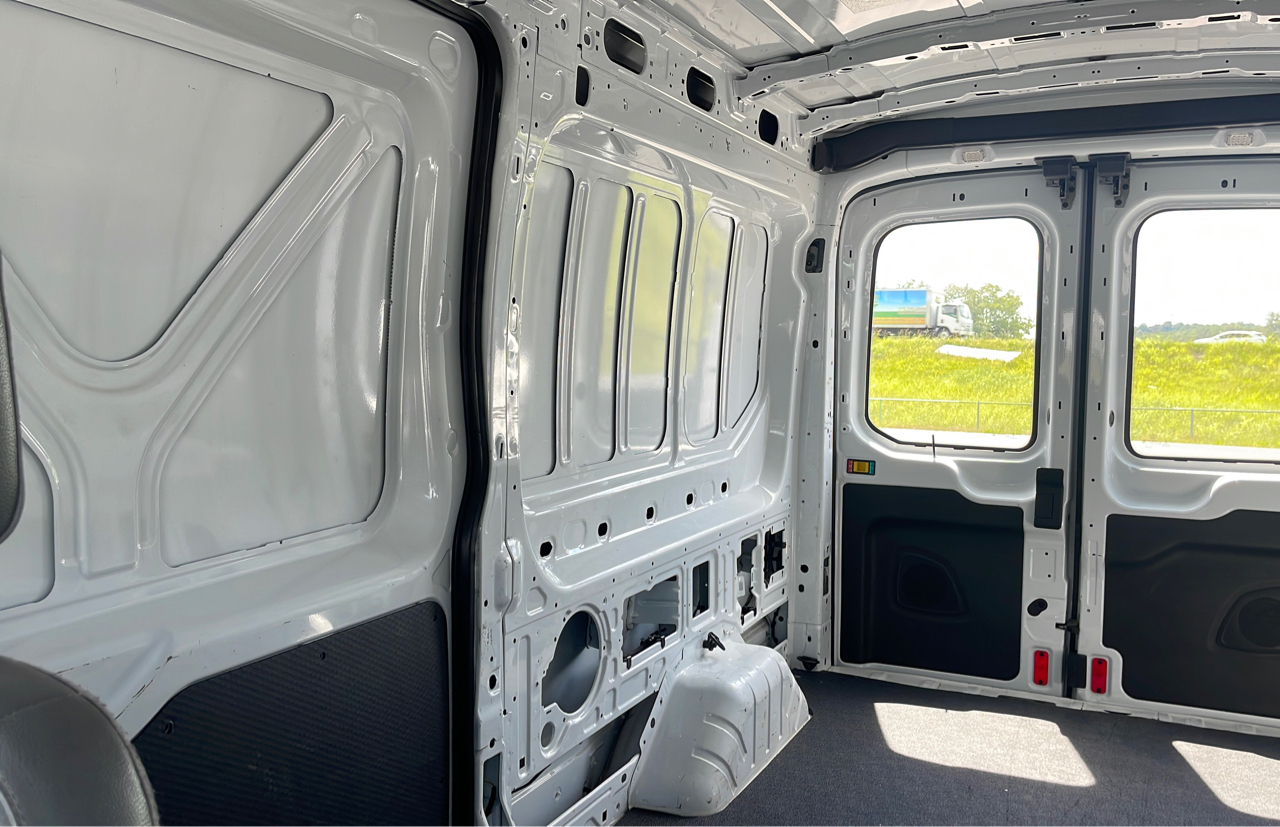 Used 2019 Ford Transit 250 - photo 20
