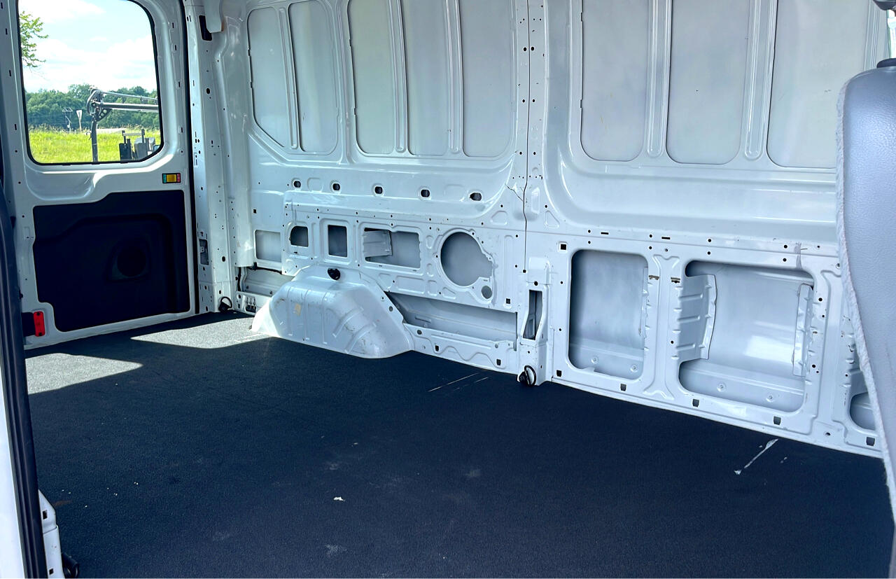 Used 2019 Ford Transit 250 - photo 10