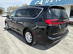 Used 2022 Chrysler Pacifica Touring L Minivan for sale #25016 - photo 2
