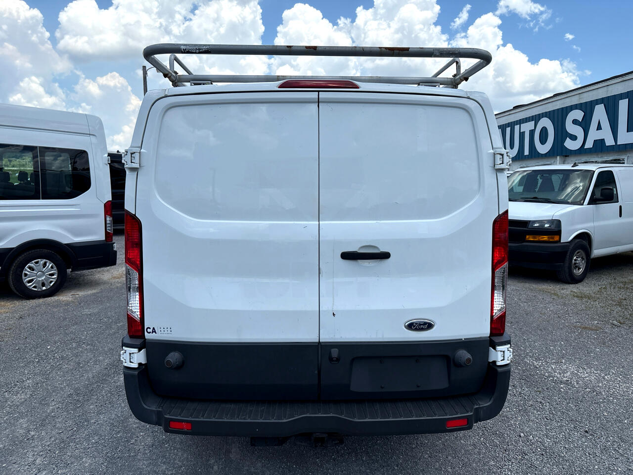 Used 2017 Ford Transit 350 - photo 7