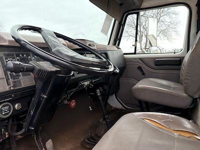 Used 1999 International 4700 Cab Chassis for sale #25128 - photo 2