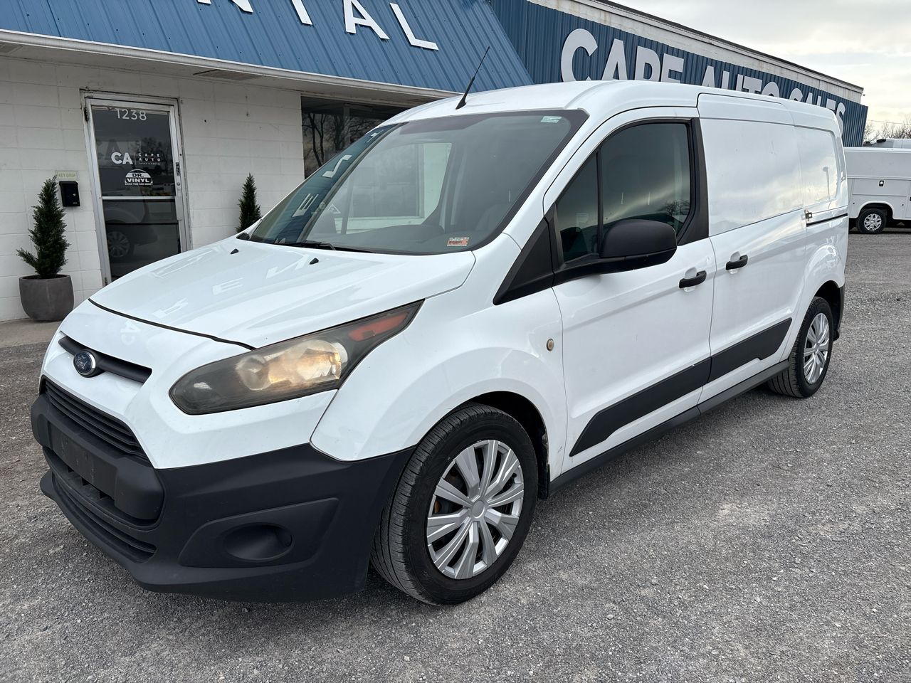 Used 2017 Ford Transit Connect Empty Cargo Van - photo 1