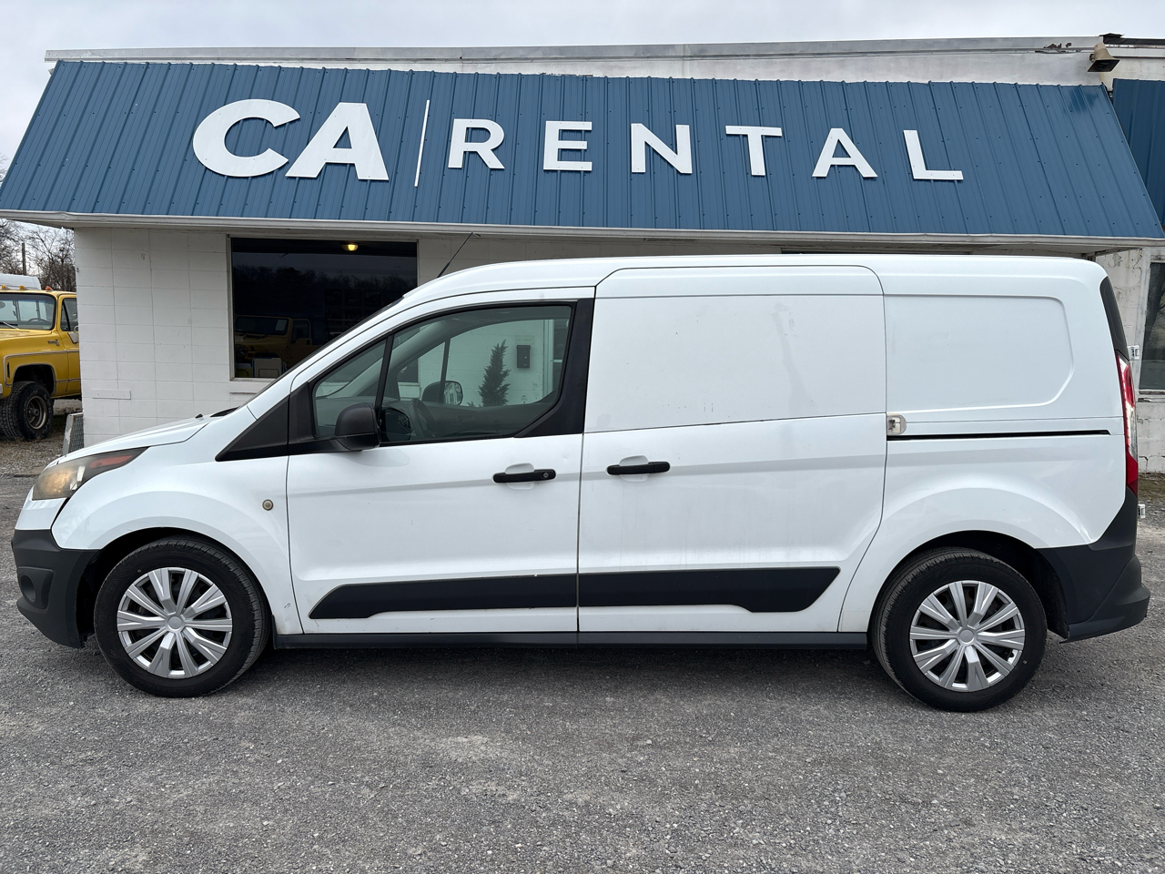 Used 2017 Ford Transit Connect Empty Cargo Van - photo 2