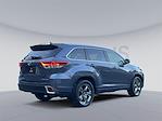 2018 Toyota Highlander AWD SUV for sale #M17944A - photo 3