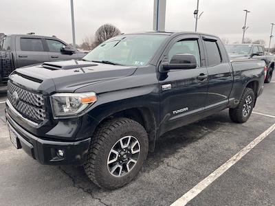 Used 2018 Toyota Tundra - photo 1