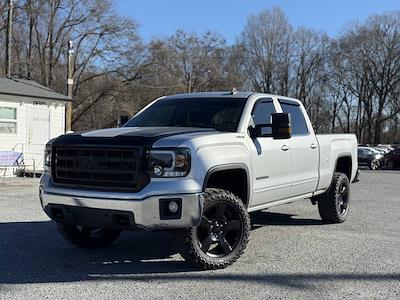 Used 2015 GMC Sierra 1500 SLE Crew Cab for sale #13352 - photo 2