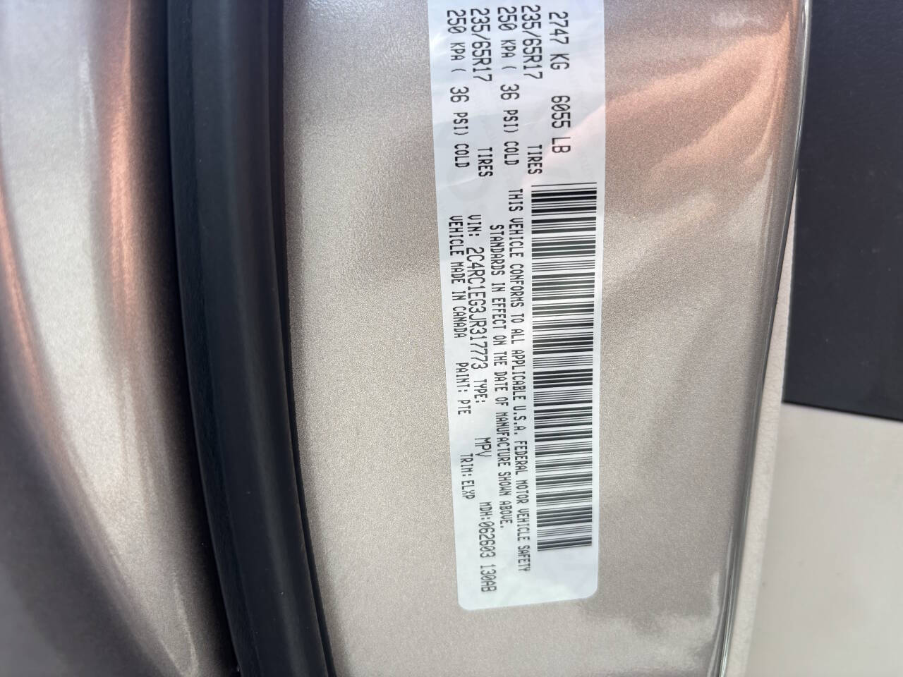 Used 2018 Chrysler Pacifica - photo 24